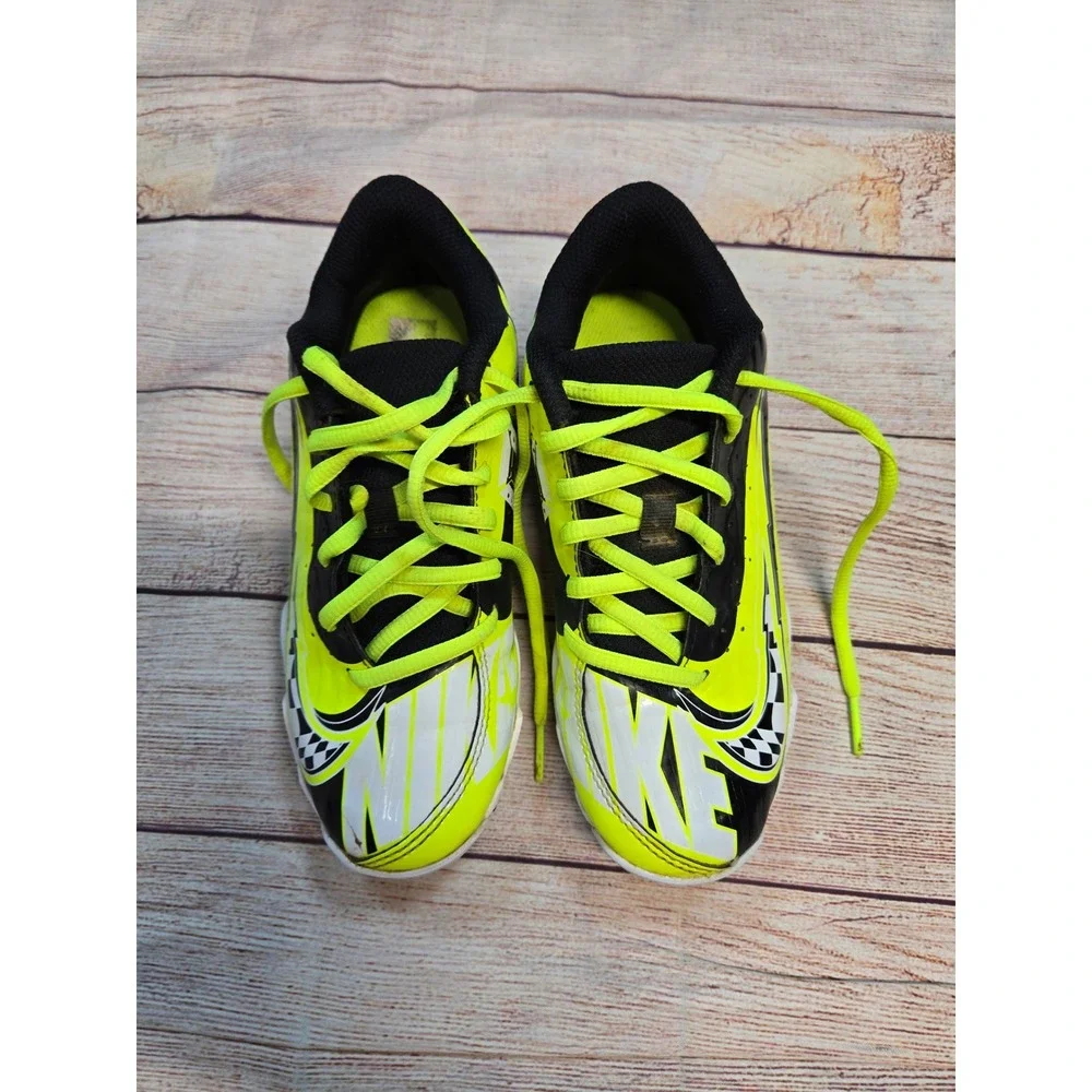 Kid's Nike Vapor Ultra Fly Fast Flex Softball Cleats Volt Size 2 Youth